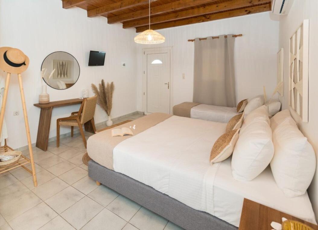 Kanelis Studios & Suites Mytakas Dış mekan fotoğraf