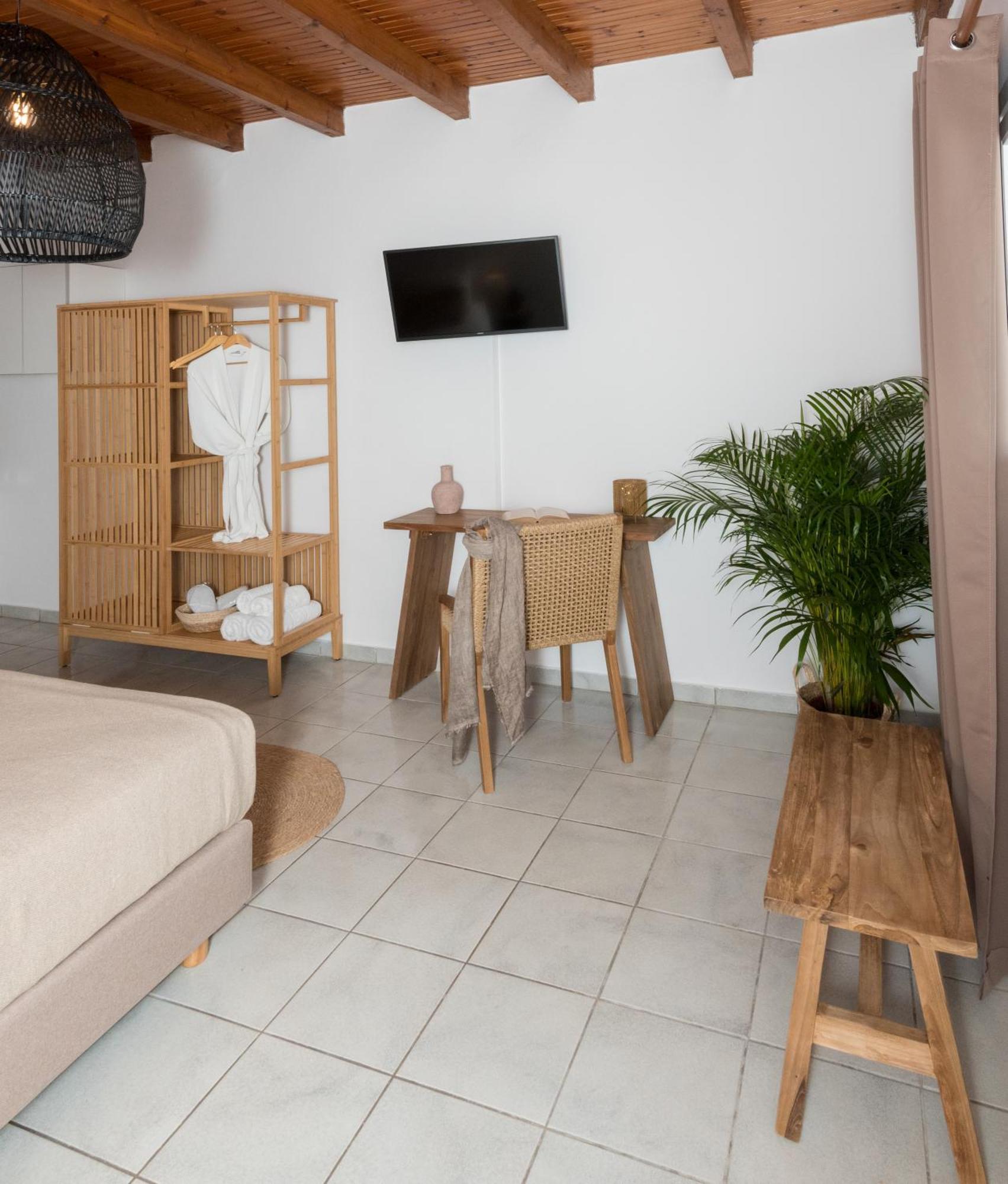 Kanelis Studios & Suites Mytakas Dış mekan fotoğraf